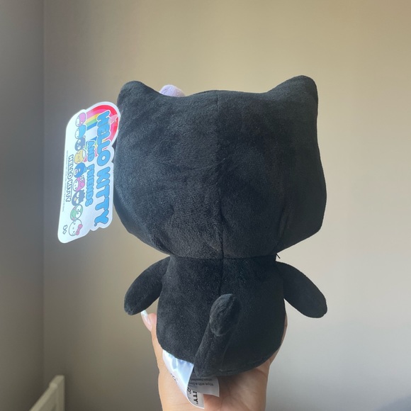 NWT Hello kitty plush toy - Picture 3 of 3